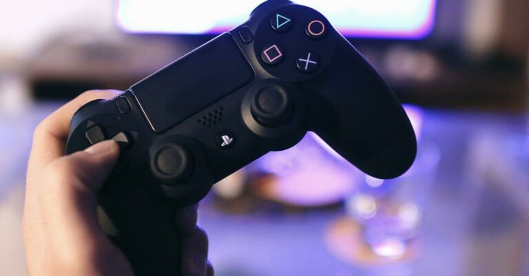 Read more about the article Cross-Platform Play